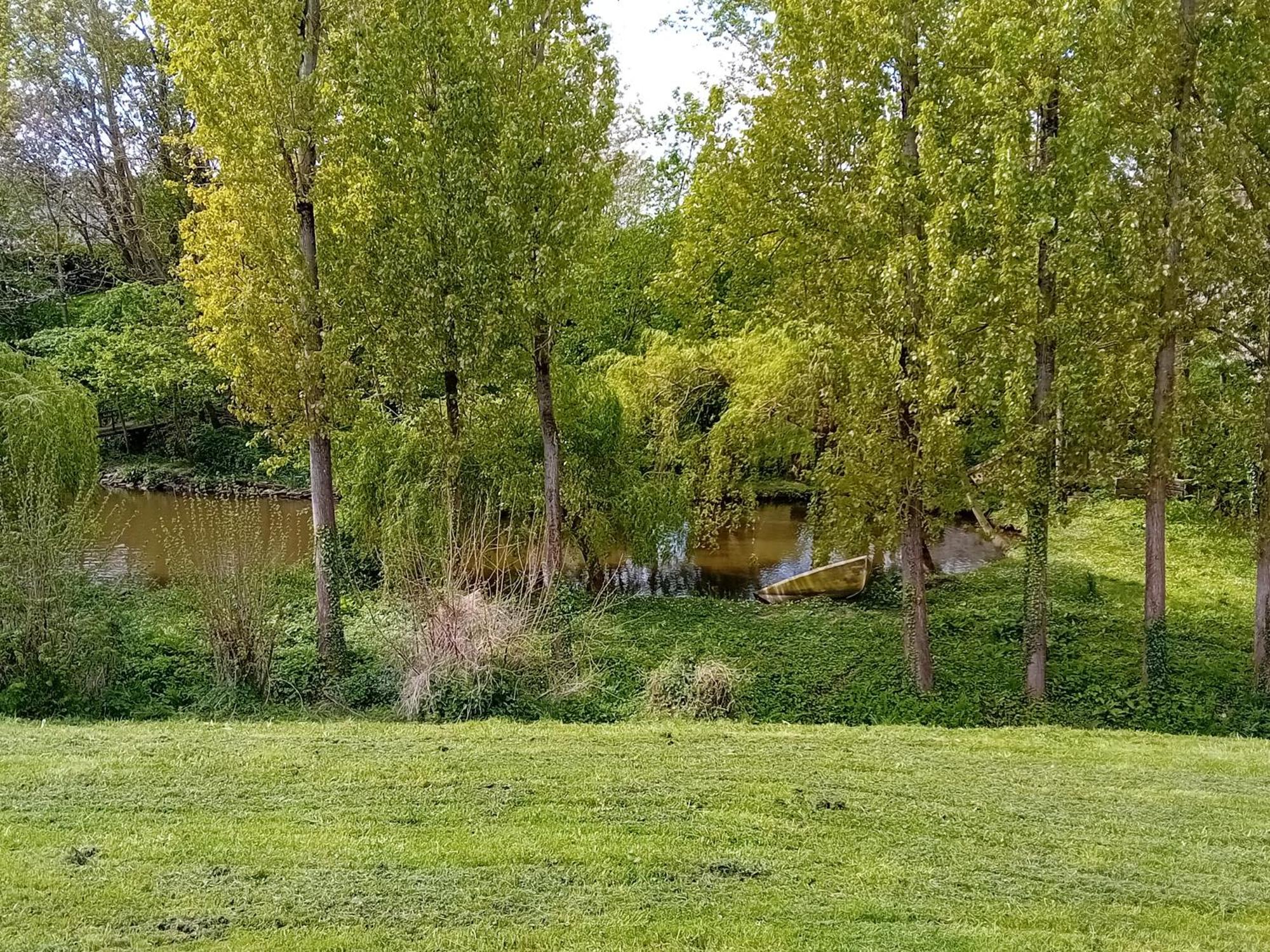 Maison Au Coeur De La Nature Cerisy-la-Foret Экстерьер фото