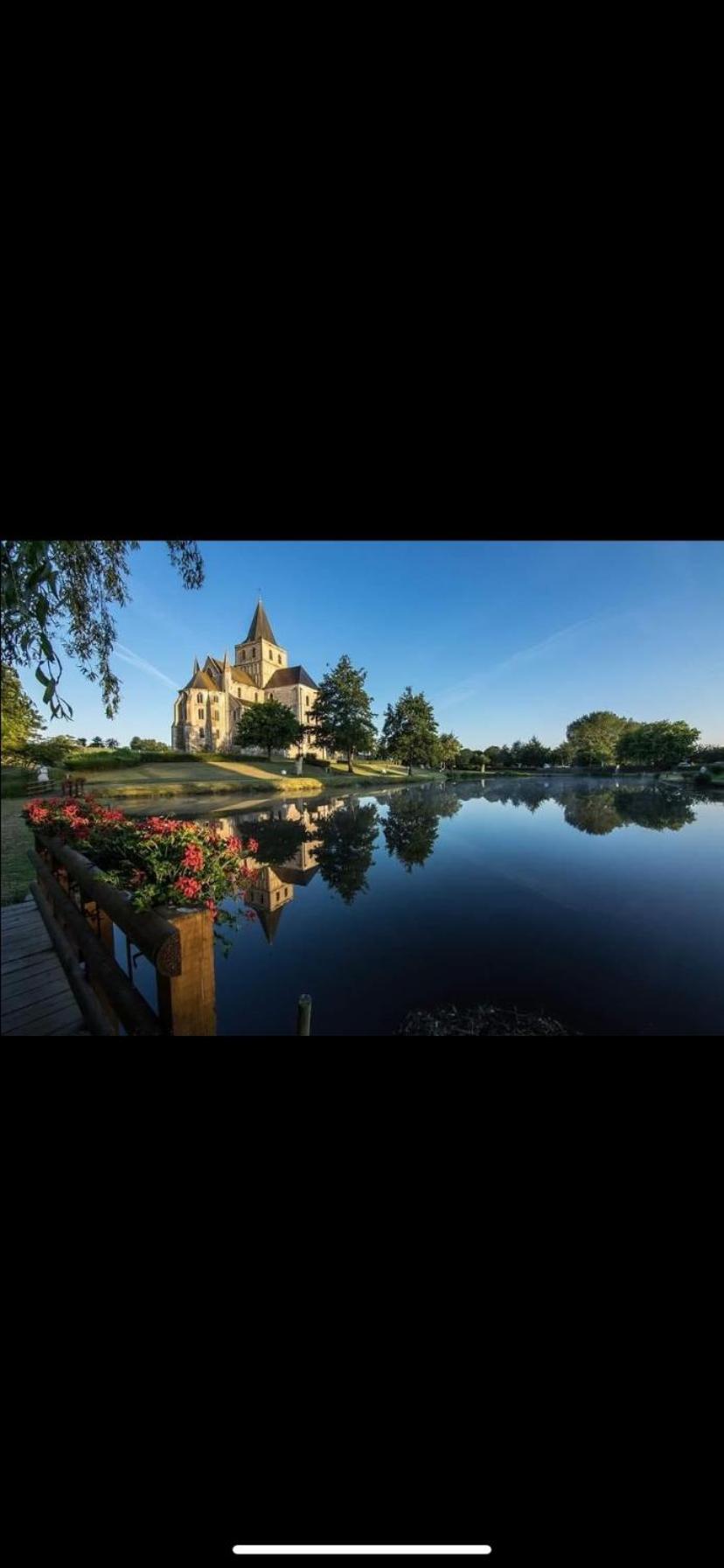 Maison Au Coeur De La Nature Cerisy-la-Foret Экстерьер фото
